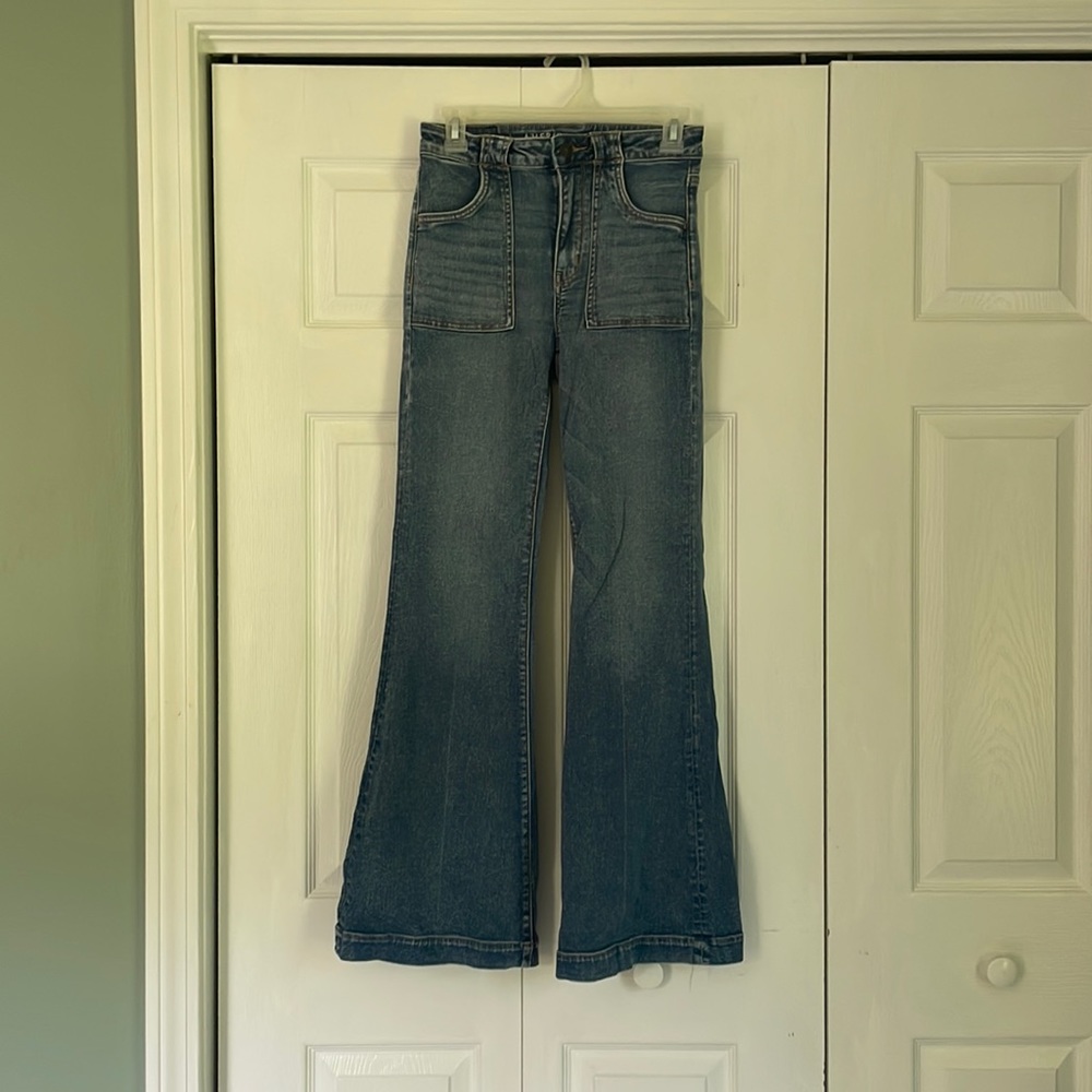 American Eagle Super High Rise Flare Jeans